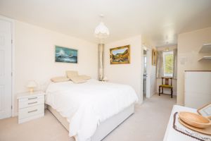 Bedroom- click for photo gallery